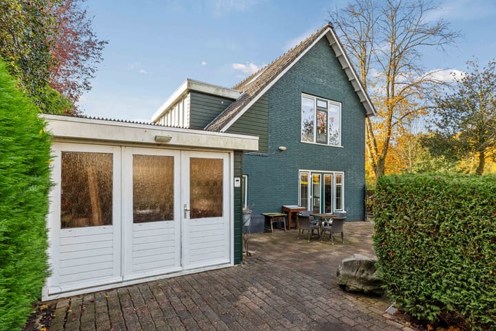 Photo 36 of Veenendaalplein 1