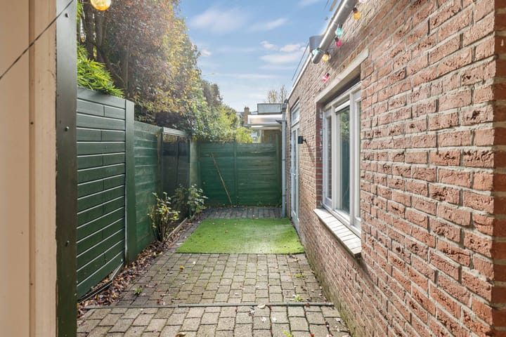 Photo 38 of Veenendaalplein 1