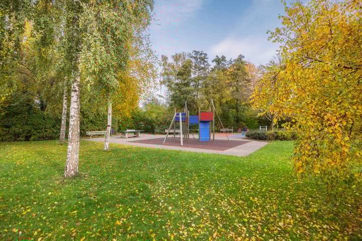 Photo 46 of Veenendaalplein 1