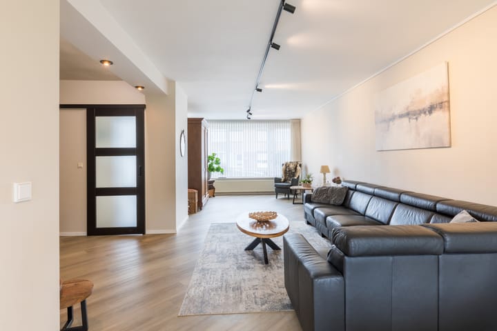 Photo 9 of Laurierstraat 24