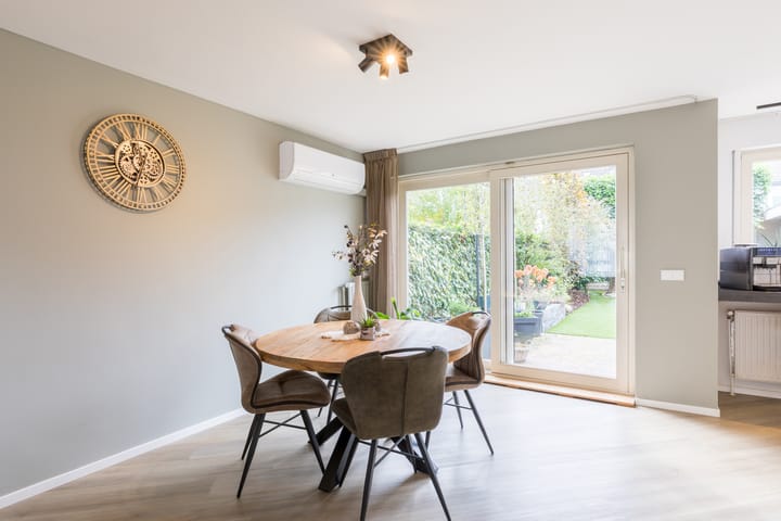 Photo 14 of Laurierstraat 24