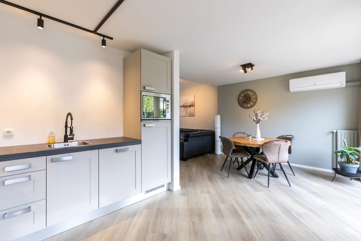 Photo 20 of Laurierstraat 24