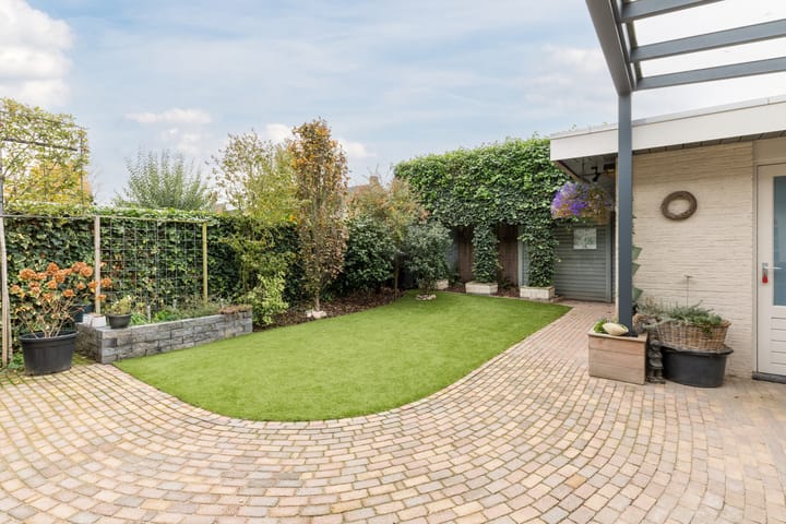 Photo 27 of Laurierstraat 24