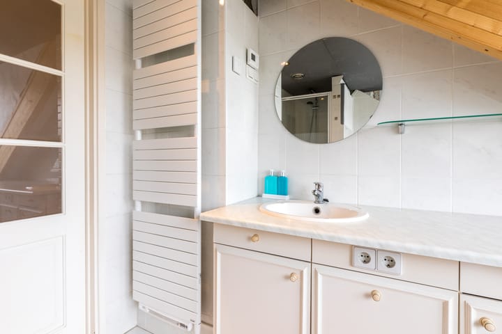 Photo 38 of Laurierstraat 24