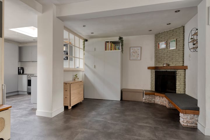 Photo 10 of Refeling 56