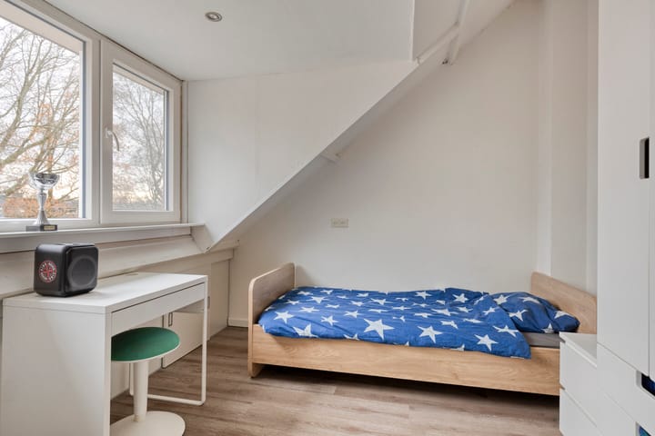 Photo 37 of Refeling 56