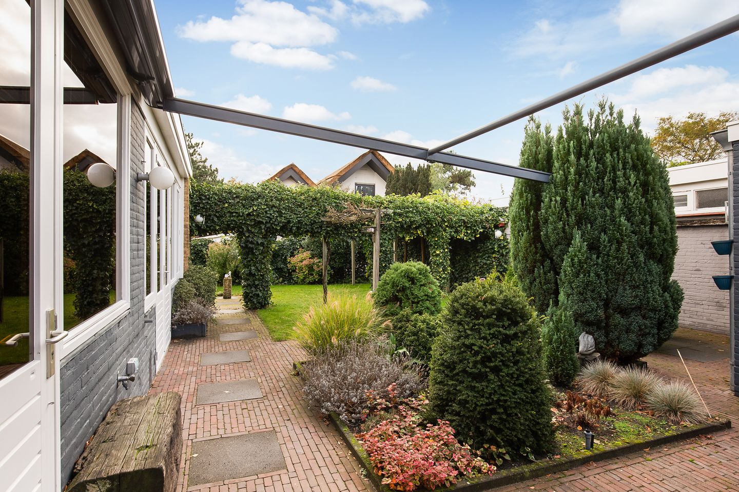 Photo 35 of Oranjelaan 64