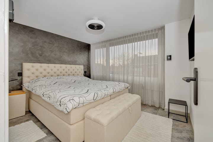 Photo 19 of Albardastraat 37