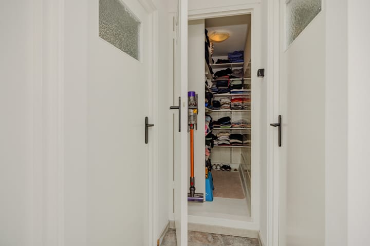 Photo 23 of Albardastraat 37