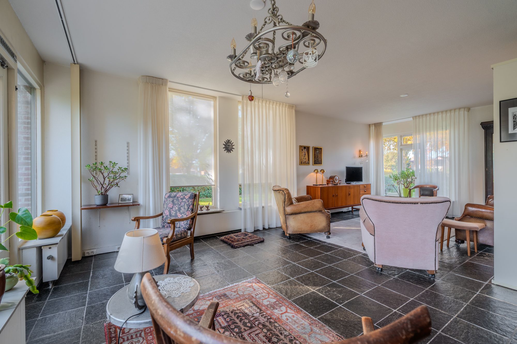 Photo 18 of Johannes Vermeerlaan 1