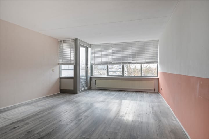 Photo 3 of Samanthagang 132