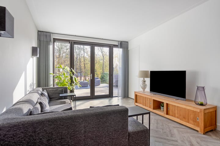 Foto 10 van Mimosaplein 5