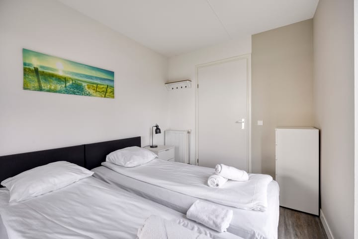 Photo 13 of Oesterdam 77