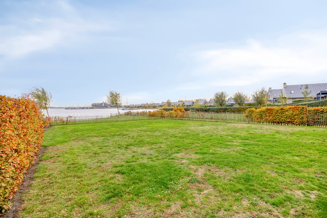 Photo 26 of Oesterdam 77