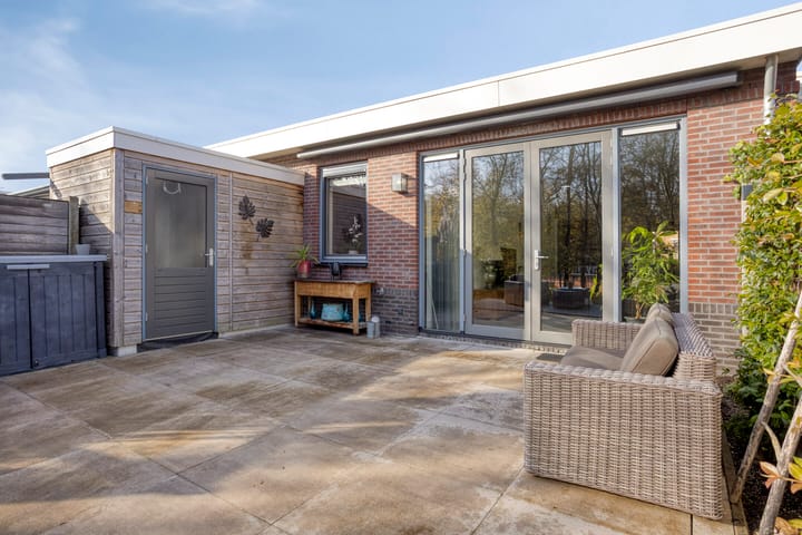 Foto 2 van Mimosaplein 5