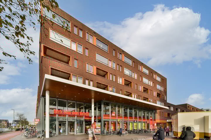 Photo 2 of Burgemeester van Stamplein 58