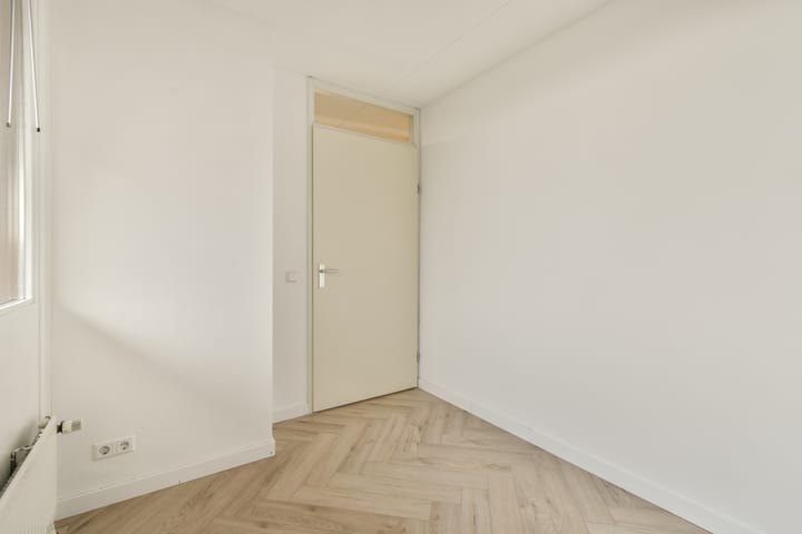 Photo 16 of Burgemeester van Stamplein 58