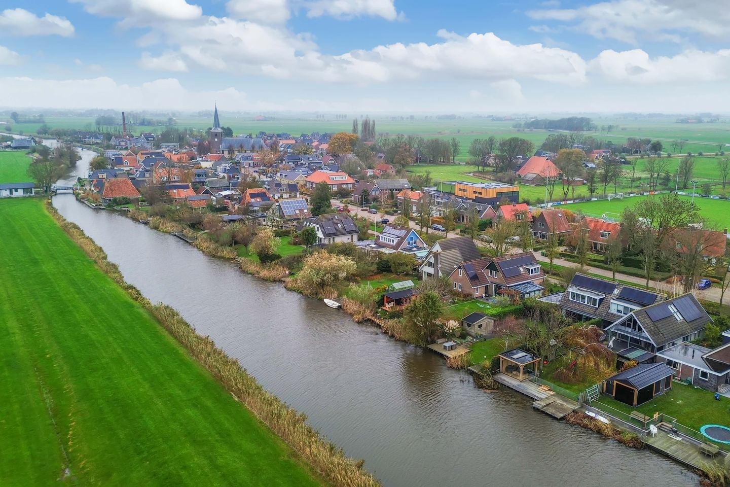 Photo 1 of De Mar 10