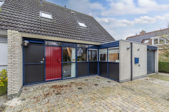 Photo 6 of De Mar 10