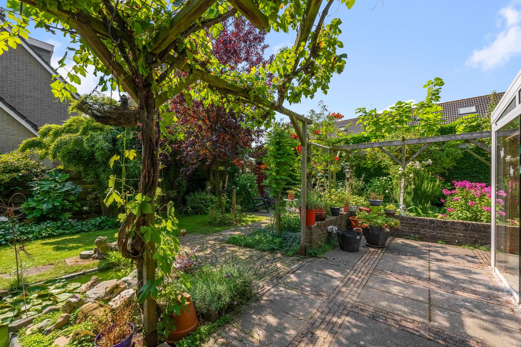 Foto 30 van Middenweg 9