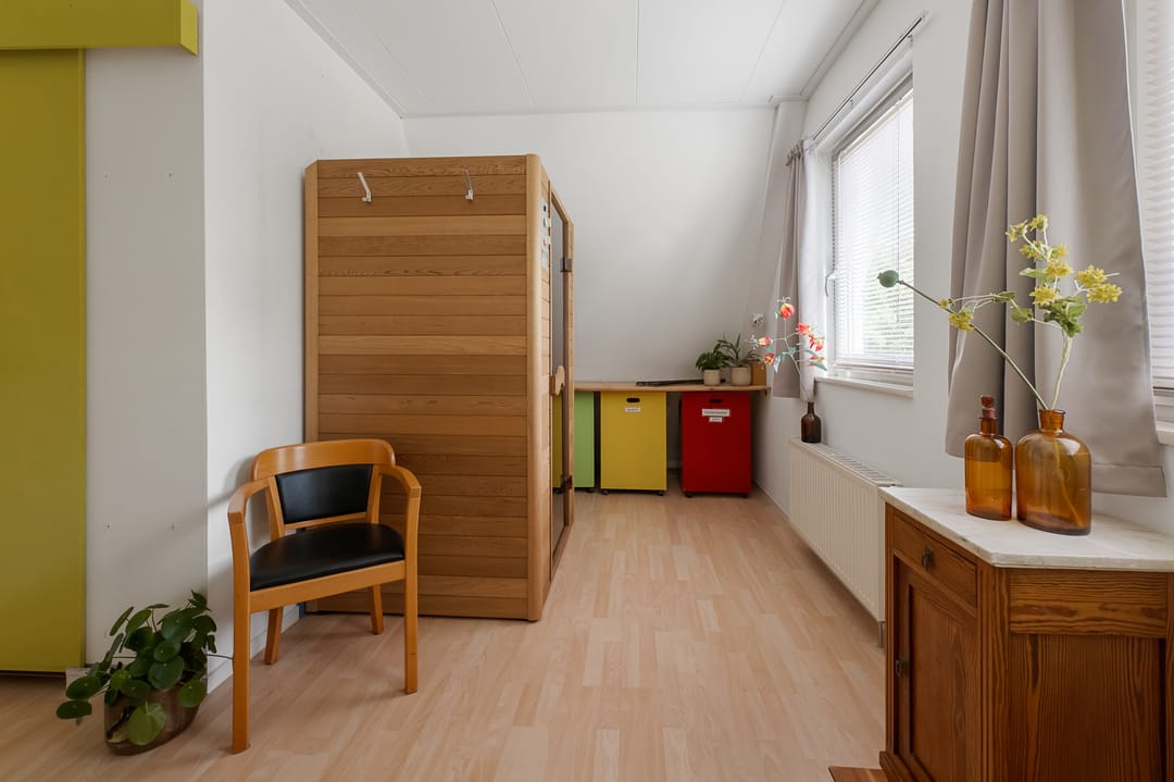 Foto 46 van Middenweg 9