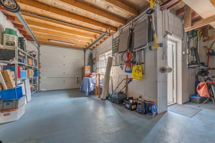 Foto 53 van Middenweg 9