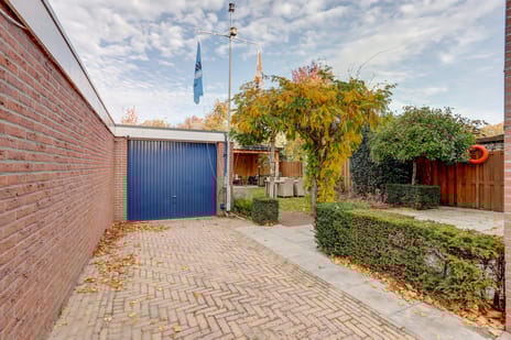 de Graaff 41 tertiary image