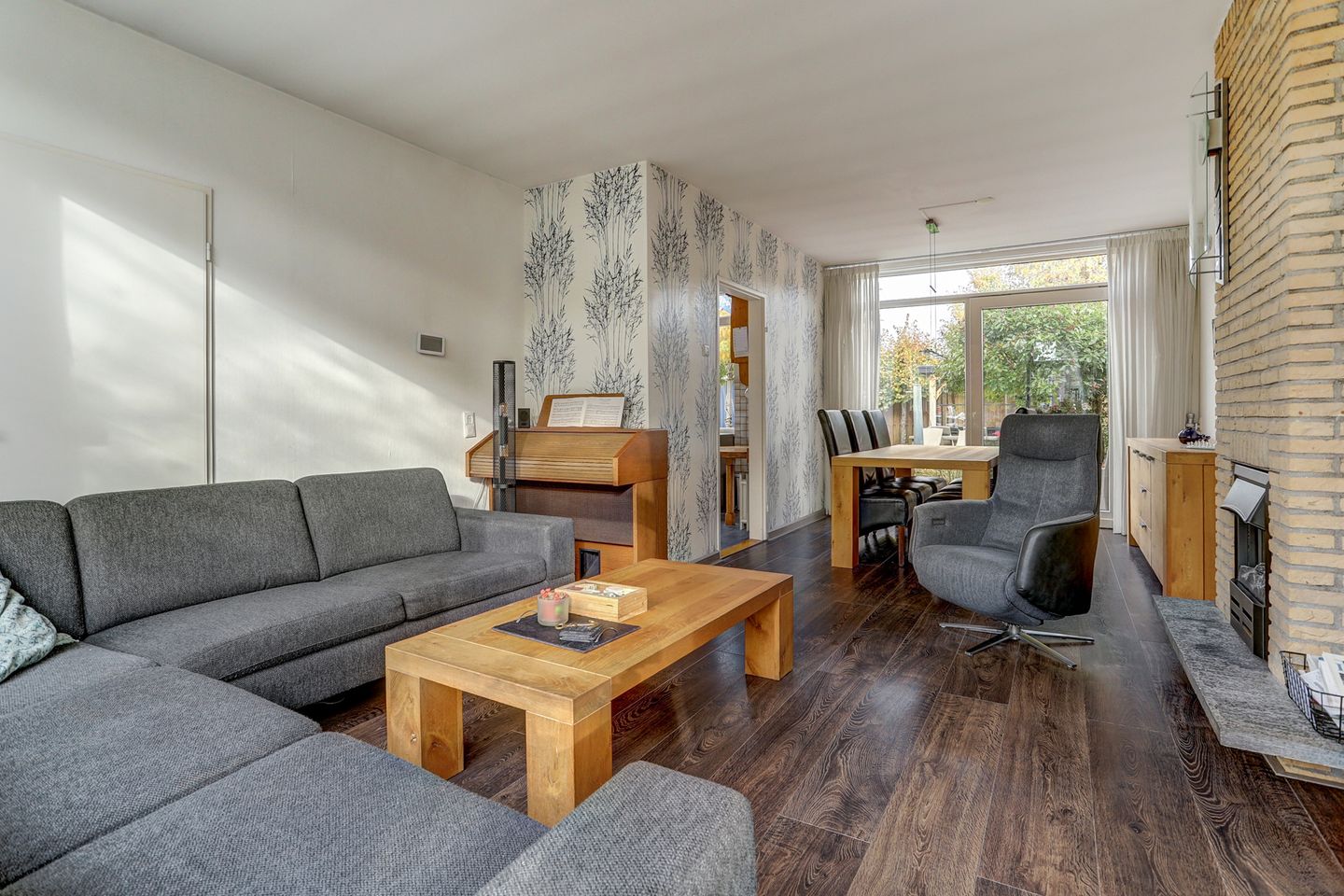 Photo 14 of de Graaff 41