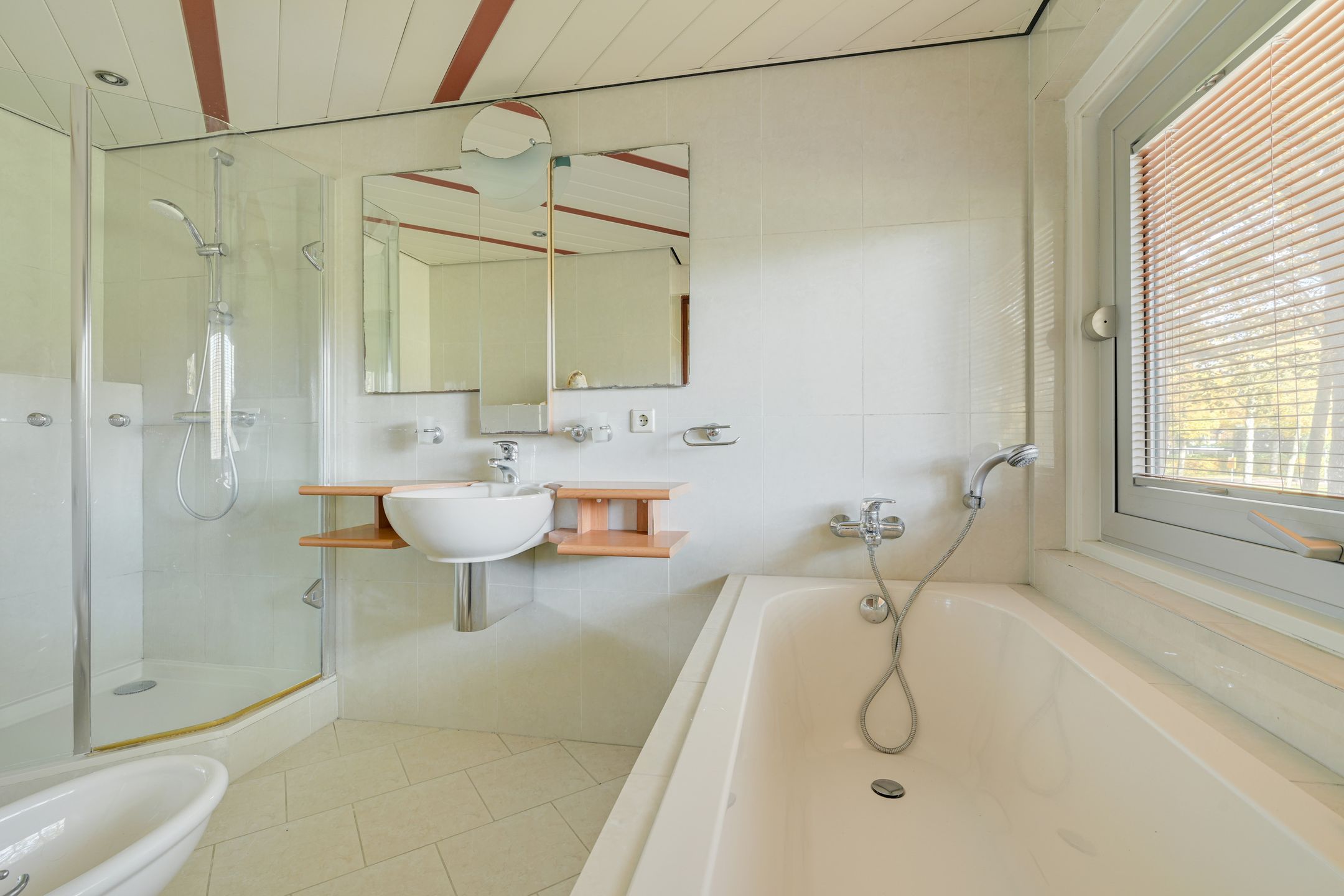 Foto 30 van Heusdenhoutseweg 85