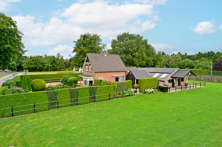 Photo 2 of Drosteweg 23