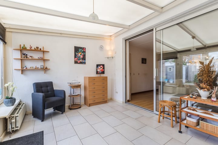 Photo 13 of Paulus Potterstraat 6