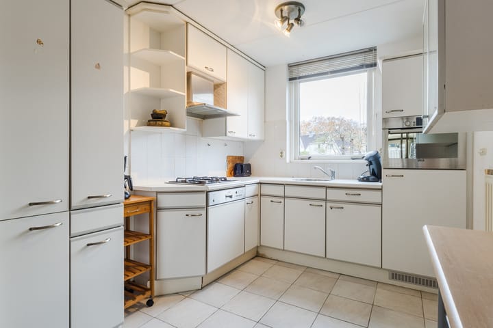 Photo 14 of Paulus Potterstraat 6