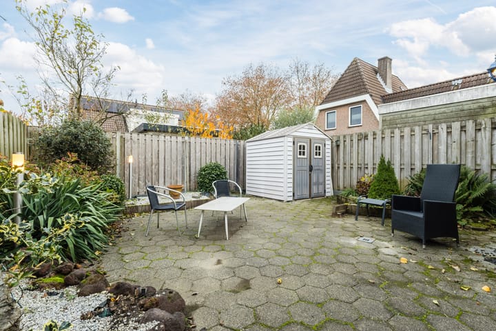 Photo 33 of Paulus Potterstraat 6