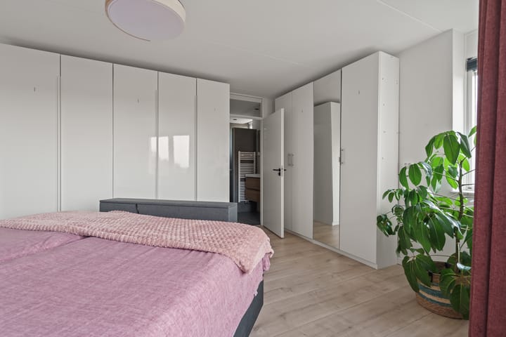 Photo 20 of Grootslag 71