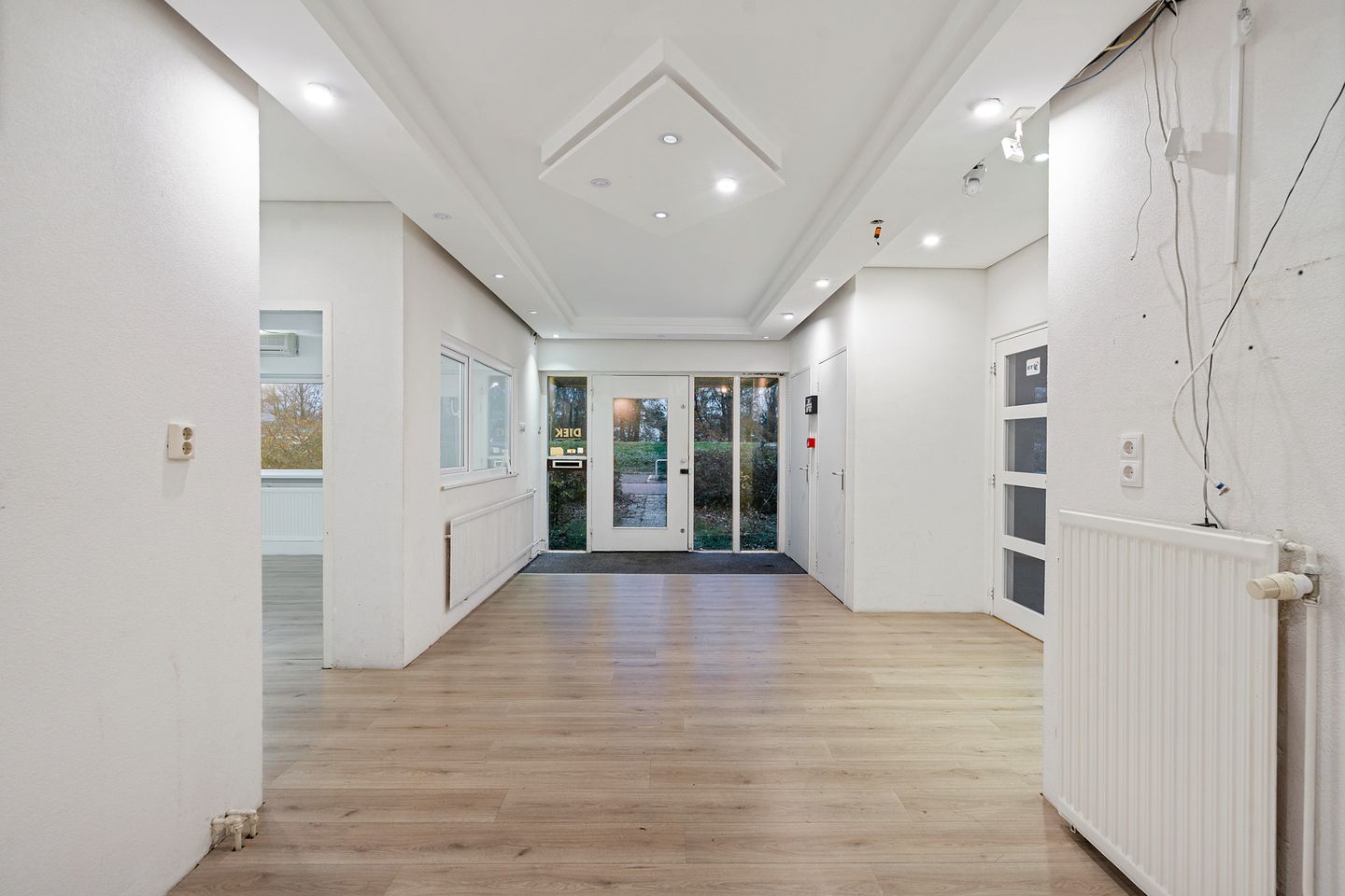 View photo 2 of Noorder IJ- en Zeeweg 12