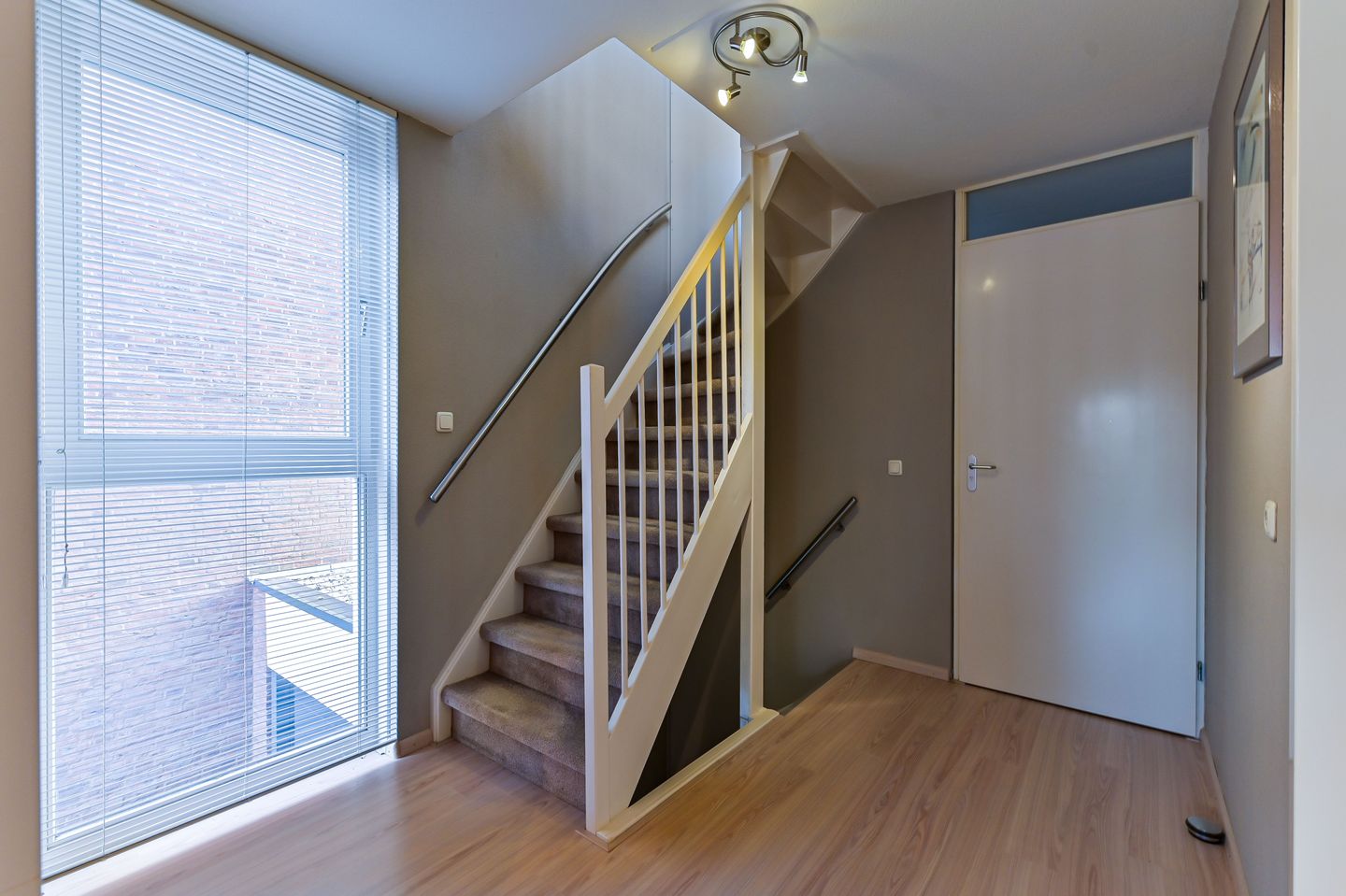 Foto 14 van Amber 24