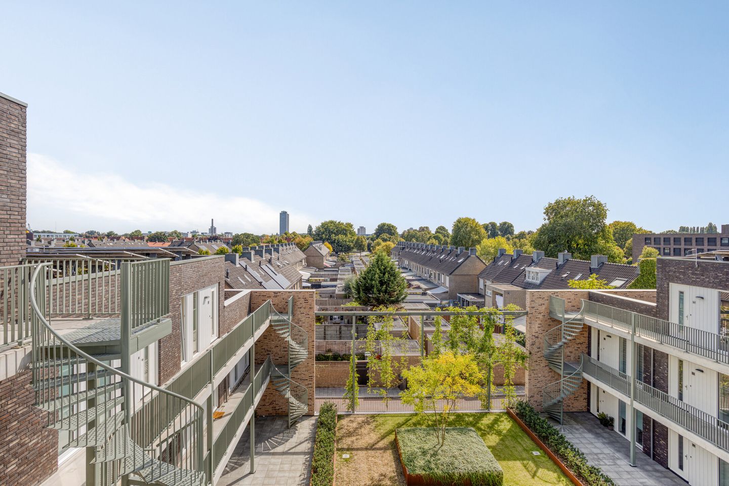 Foto 20 van Lekstraat 181