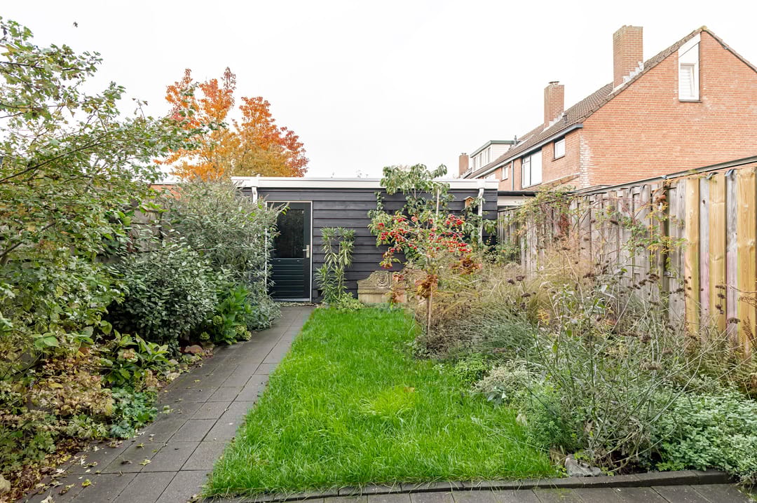 Foto 2 van Oude Pyramide 57