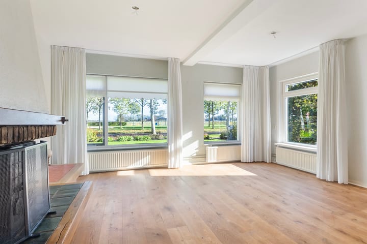 Photo 2 of Griene Leane 34