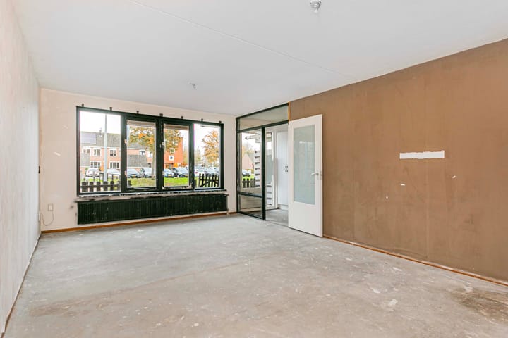 Photo 7 of Suze Groenewegstraat 28