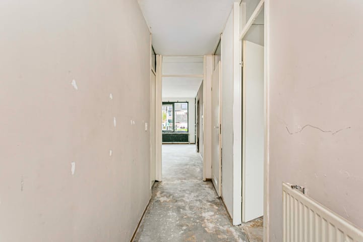 Photo 12 of Suze Groenewegstraat 28