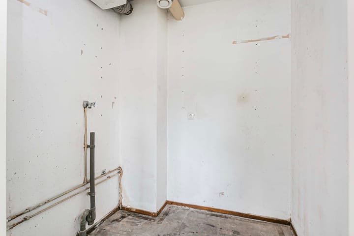 Photo 19 of Suze Groenewegstraat 28