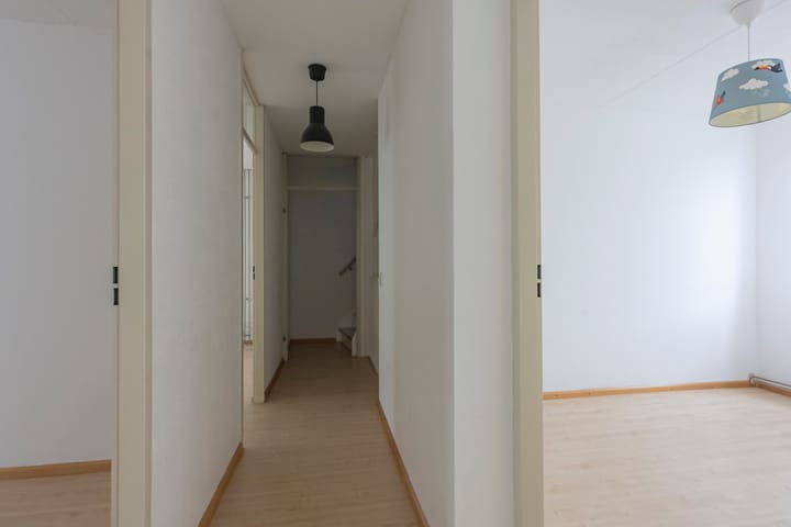 Photo 10 of Schepenenstraat 12