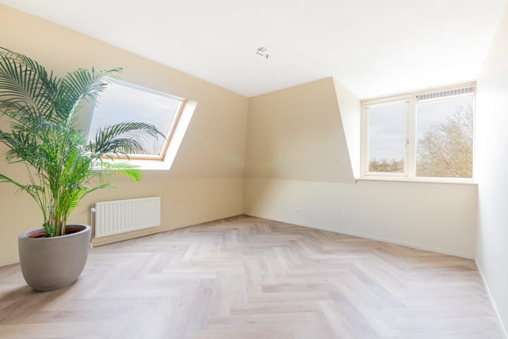 Foto 15 van Osdorperweg 886