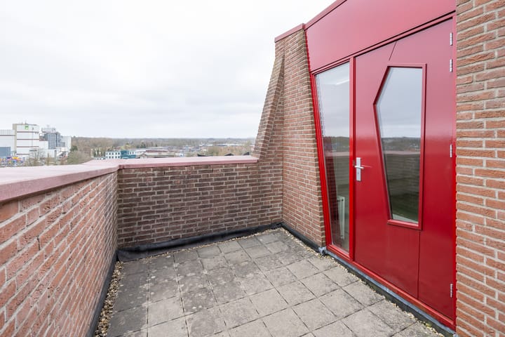 Foto 5 van De Heus Plein 79