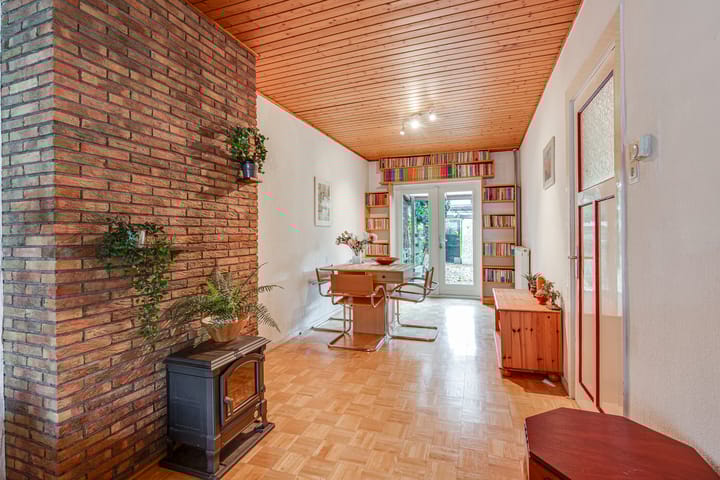 Foto 6 van Kometenstraat 4