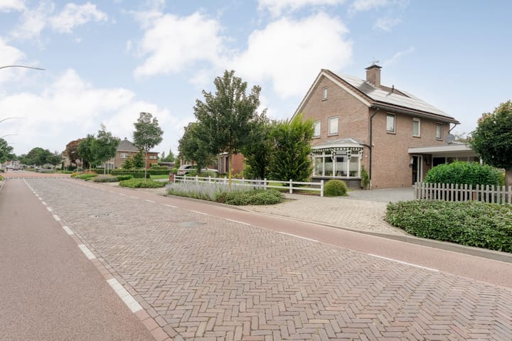 Foto 6 van Almelosestraat 15-A