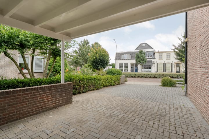 Foto 11 van Almelosestraat 15-A