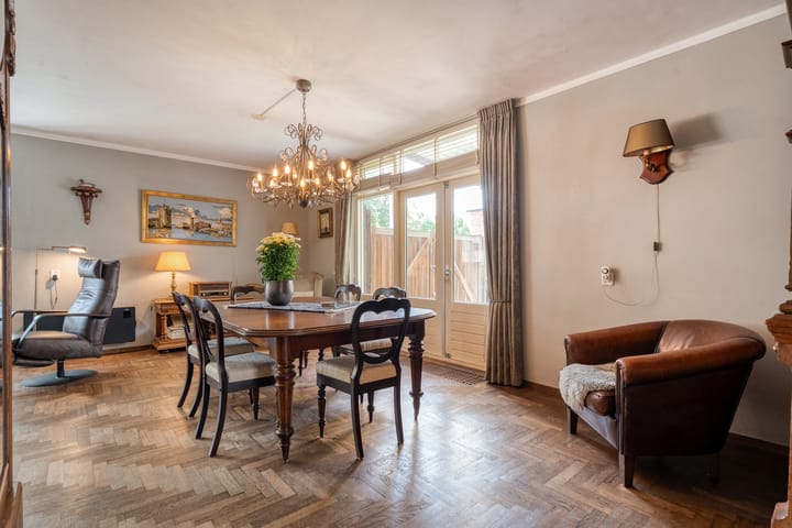 Foto 23 van Almelosestraat 15-A