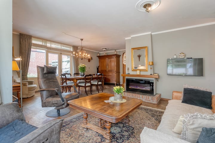 Foto 28 van Almelosestraat 15-A